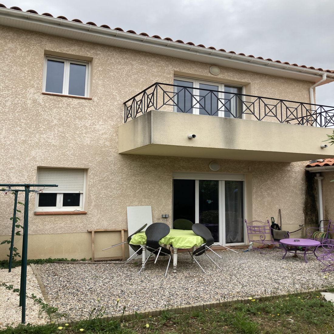 Appartement F3 A Louer A Hendaye à L'année
