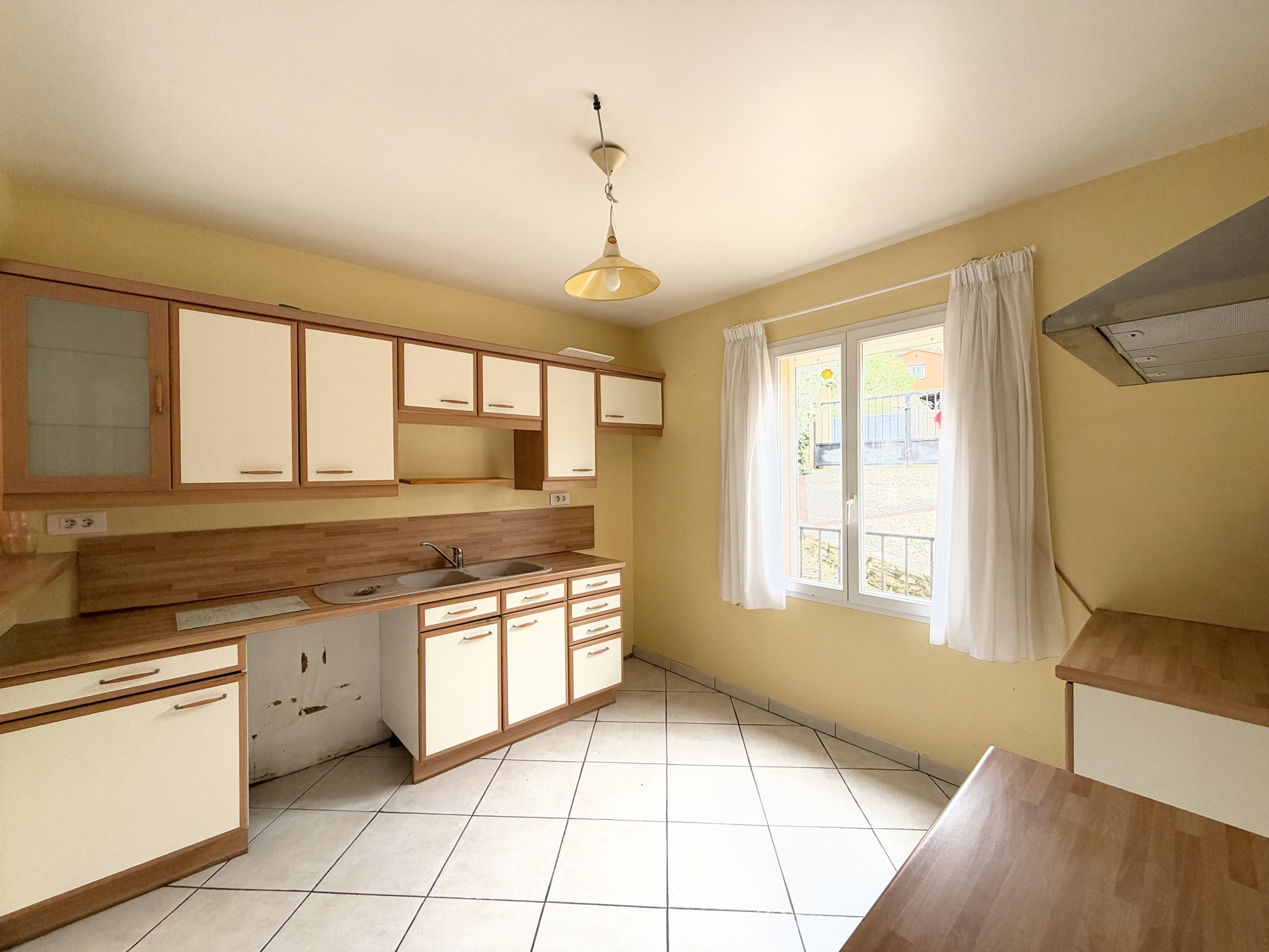 Maison à vendre à Arles sur tech, 100,6 m², 4 pièces – photo 2 sur 20