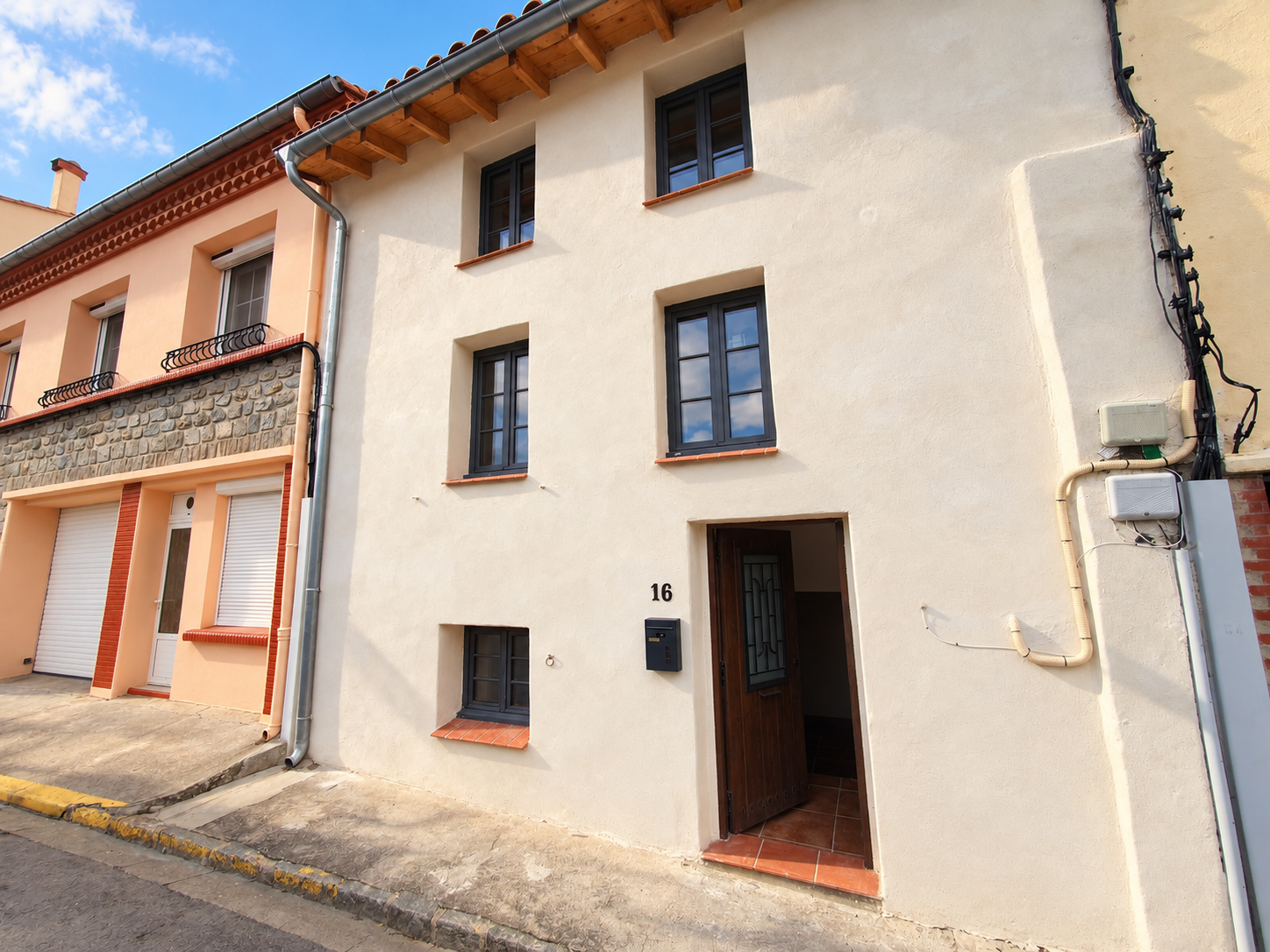 Maison à vendre à Arles sur tech, 88 m², 4 pièces – photo 1 sur 15