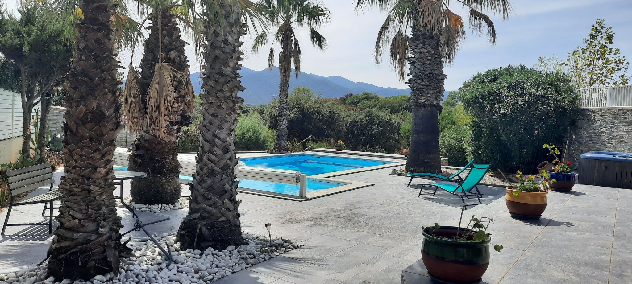 Maison à vendre à Le boulou, 118 m², 4 pièces – photo 1 sur 12