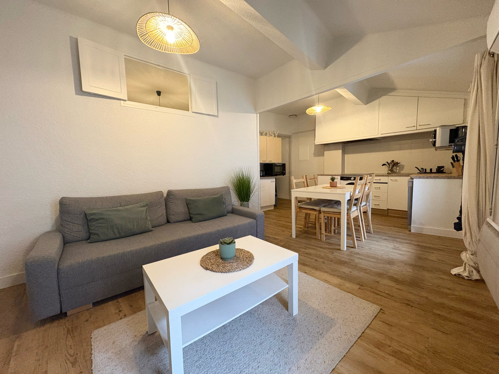 APPARTEMENT T3 - GRAND GARAGE - BANYULS SUR MER