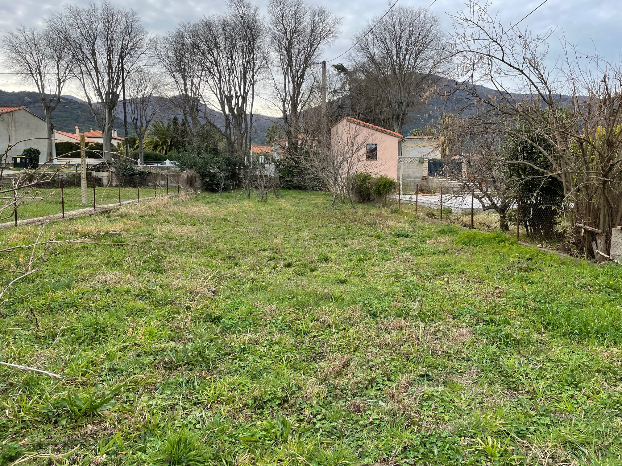 À vendre terrain de 542m2 à sorède (66690) - Photo 1'